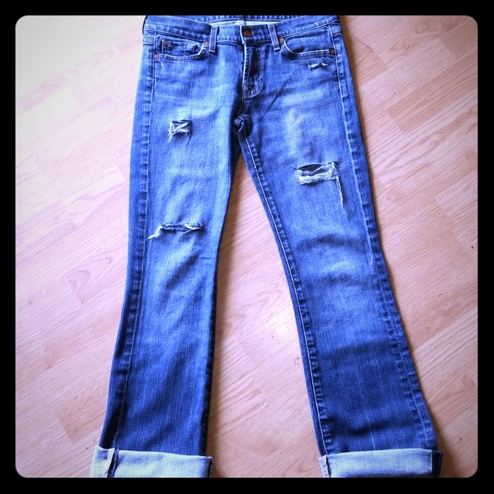 7 Famk distressed 28